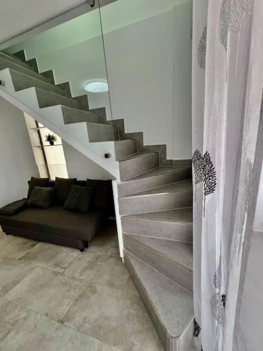 Cristianos Oasis, Modern Beachside Duplex *