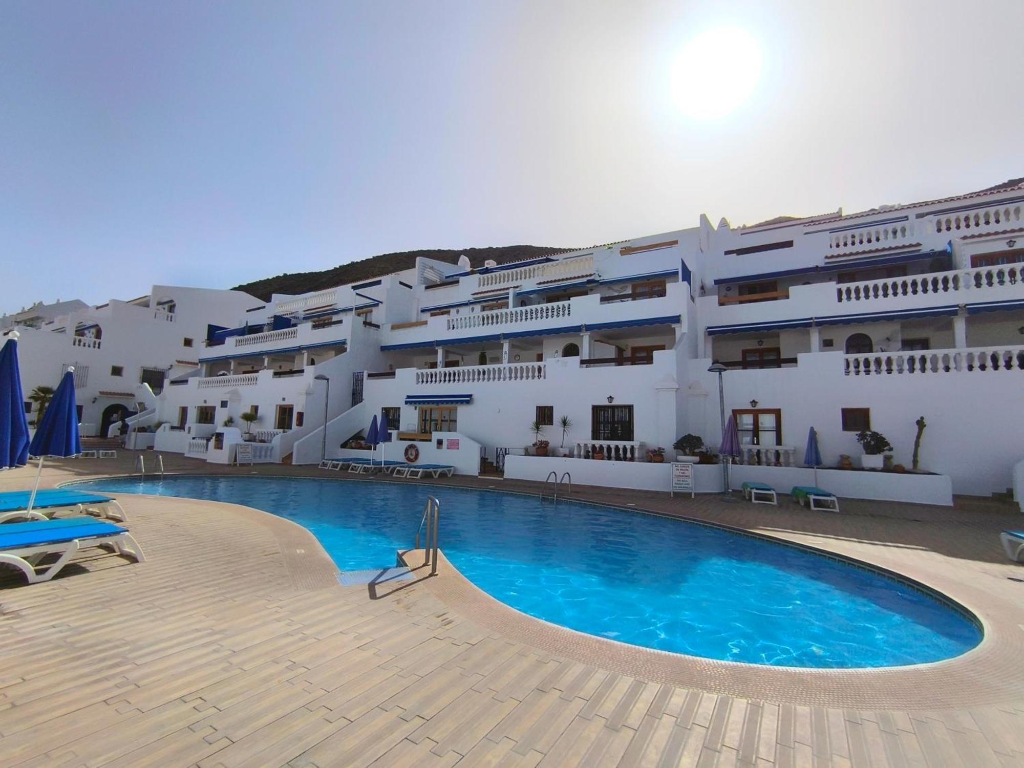 Cristianos - Breathtaking View, Ac, Heated Pool, Fibre Net