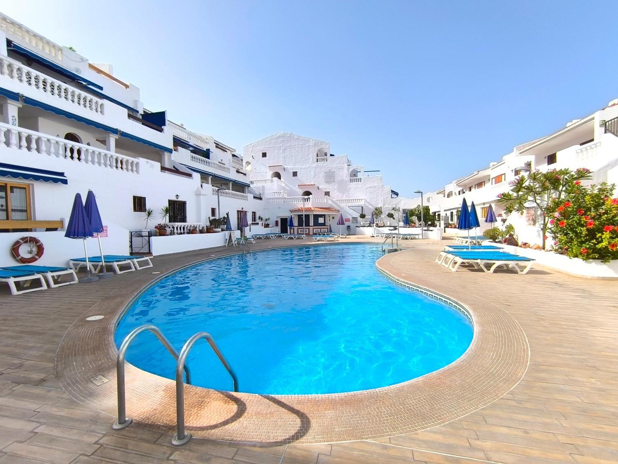 Cristianos - Breathtaking View, Ac, Heated Pool, Fibre Net Apartment *