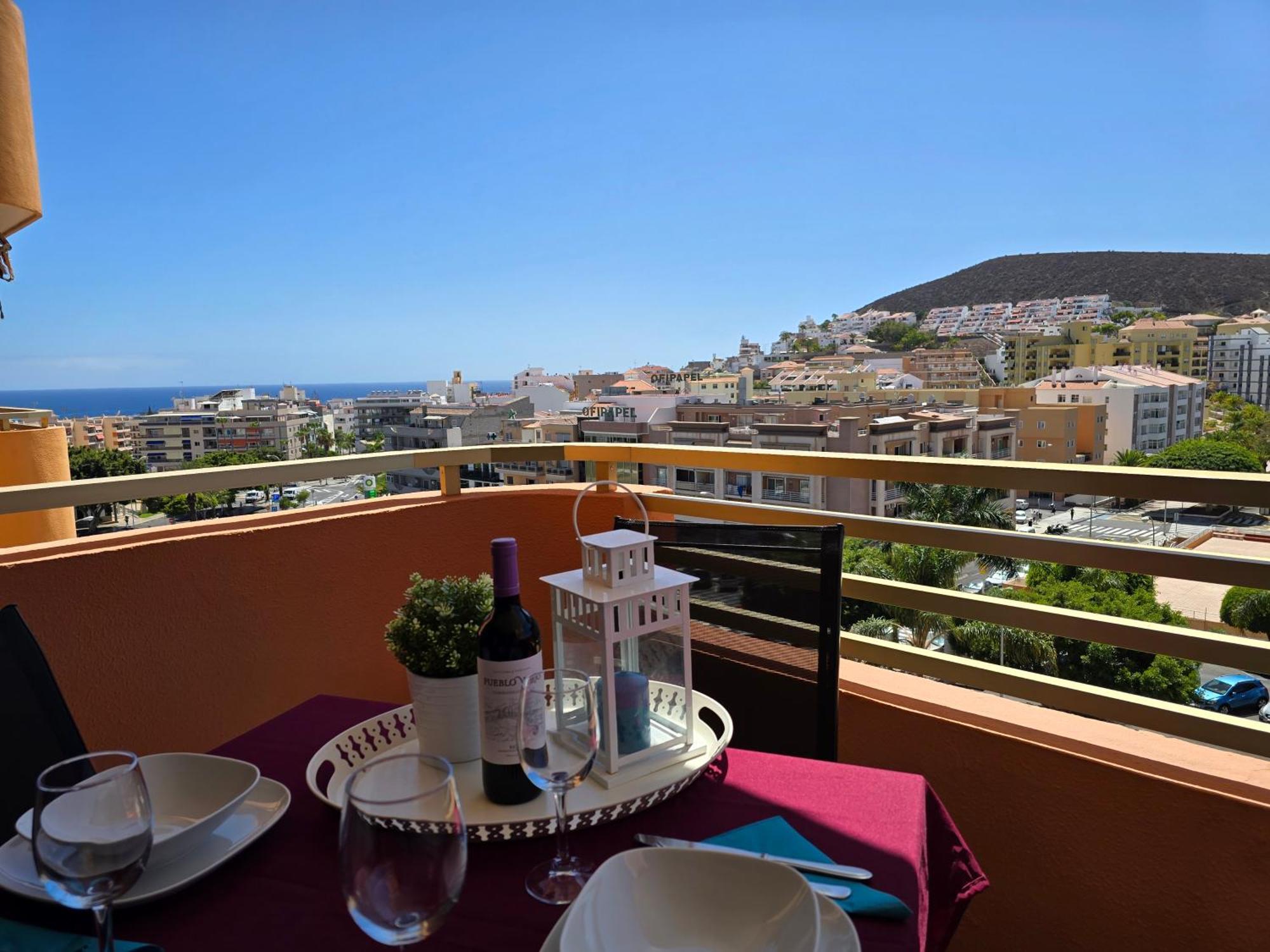 Exclusive Eden, Marble Floor, Luxury Bathroom, Heated Pool, Close To Centre, Sea View, Balcony Apartment
