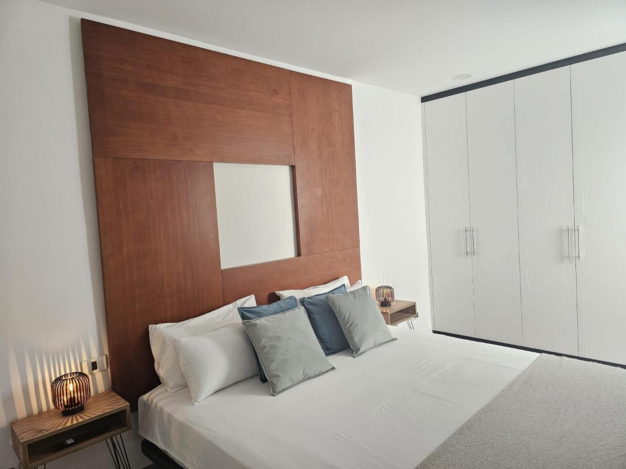 Luxury Holidays Suites, Playa De Cristianos * Los Cristianos (Tenerife)