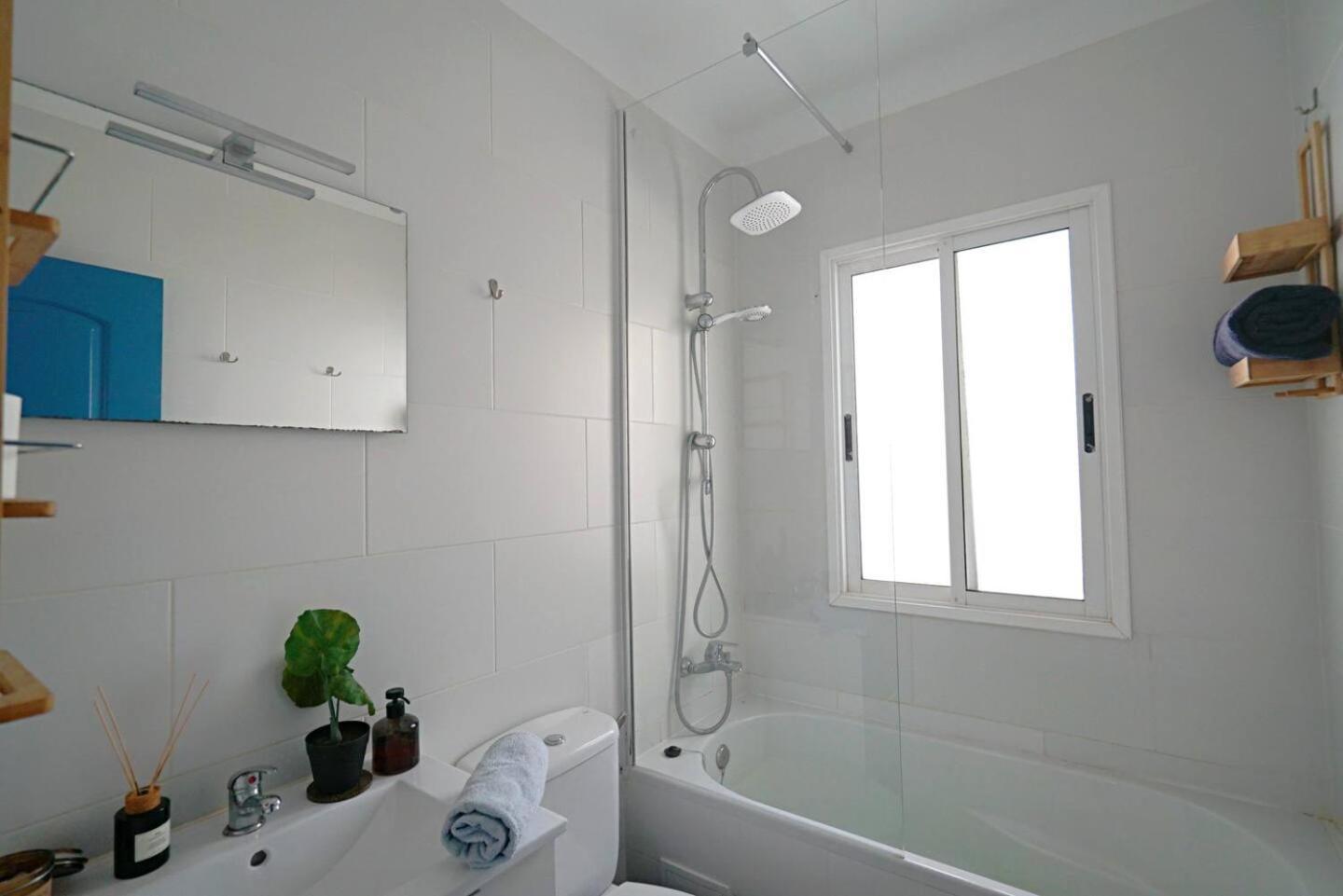 La Perla, Cristianos Apartment *