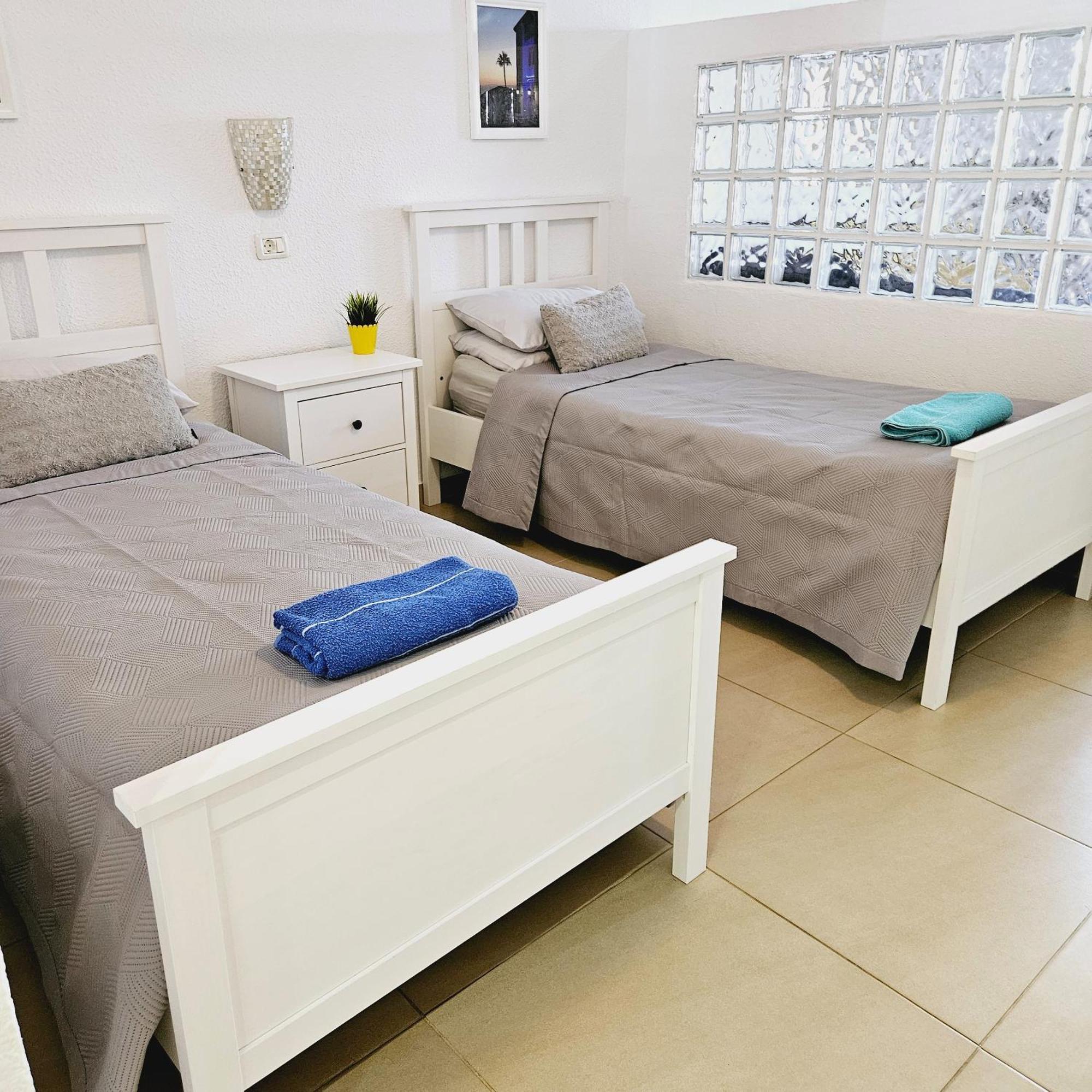 Apartamento On Peaceful Complex Port Royal K007 Los Cristianos (Tenerife)