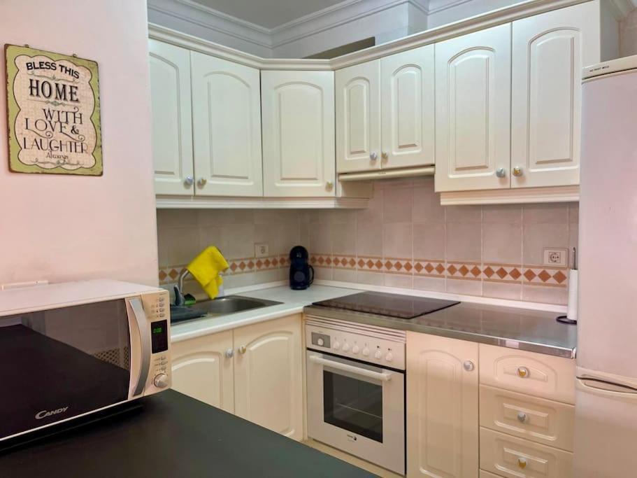 Charming Cristianos Apartment *