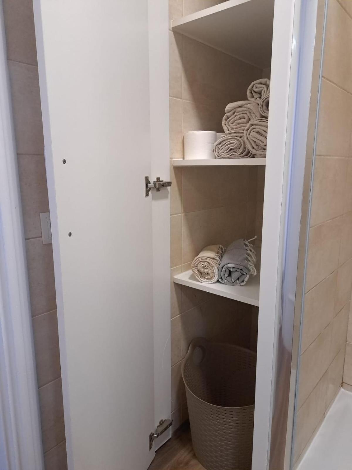 Ancora Home, Diamantes, Tenerife Apartment *