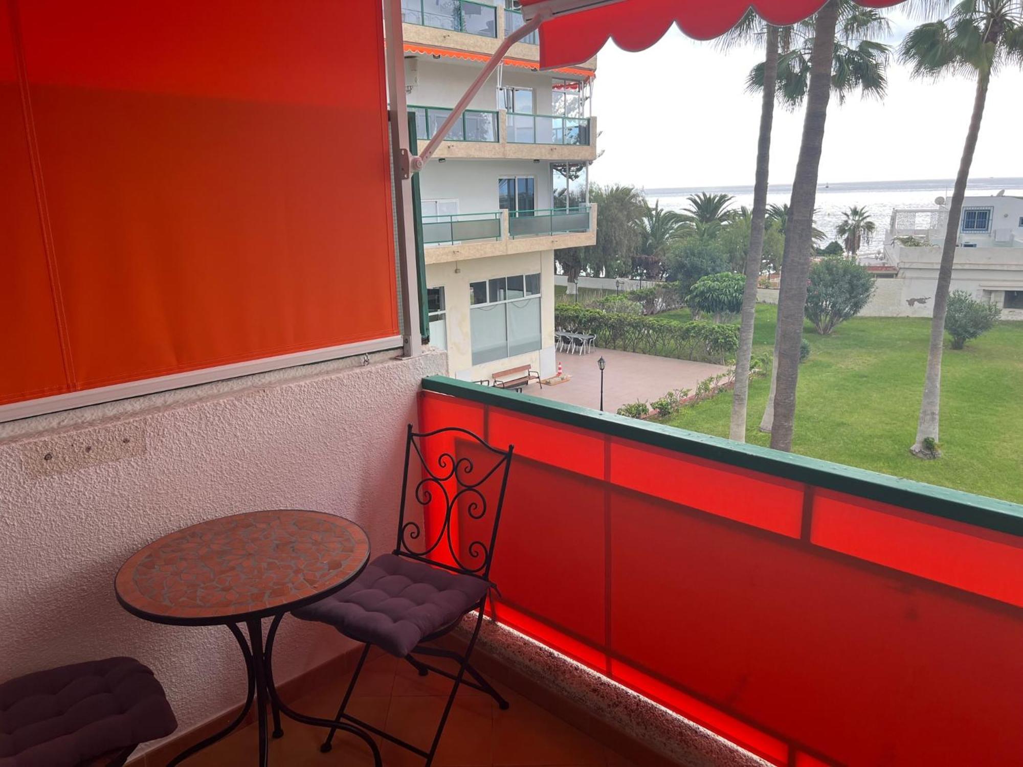 Edificio Comodoro Apartment *
