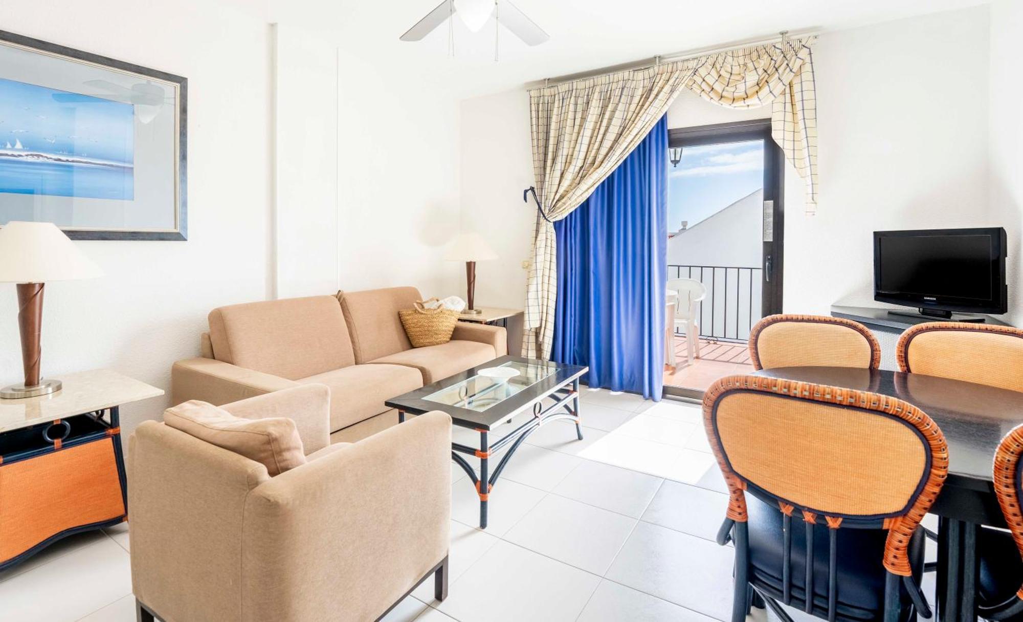 Beverly Hills Heights Aparthotel 3*