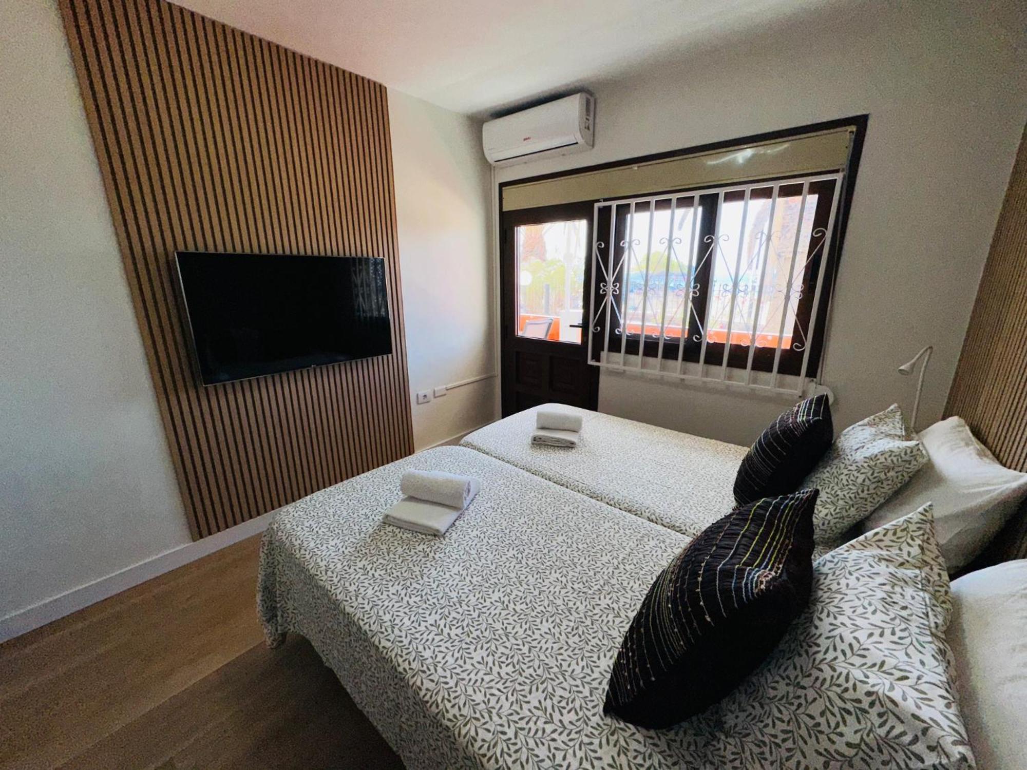 En Playa Vistas. Veramar. Free Parking, Pool! Apartment