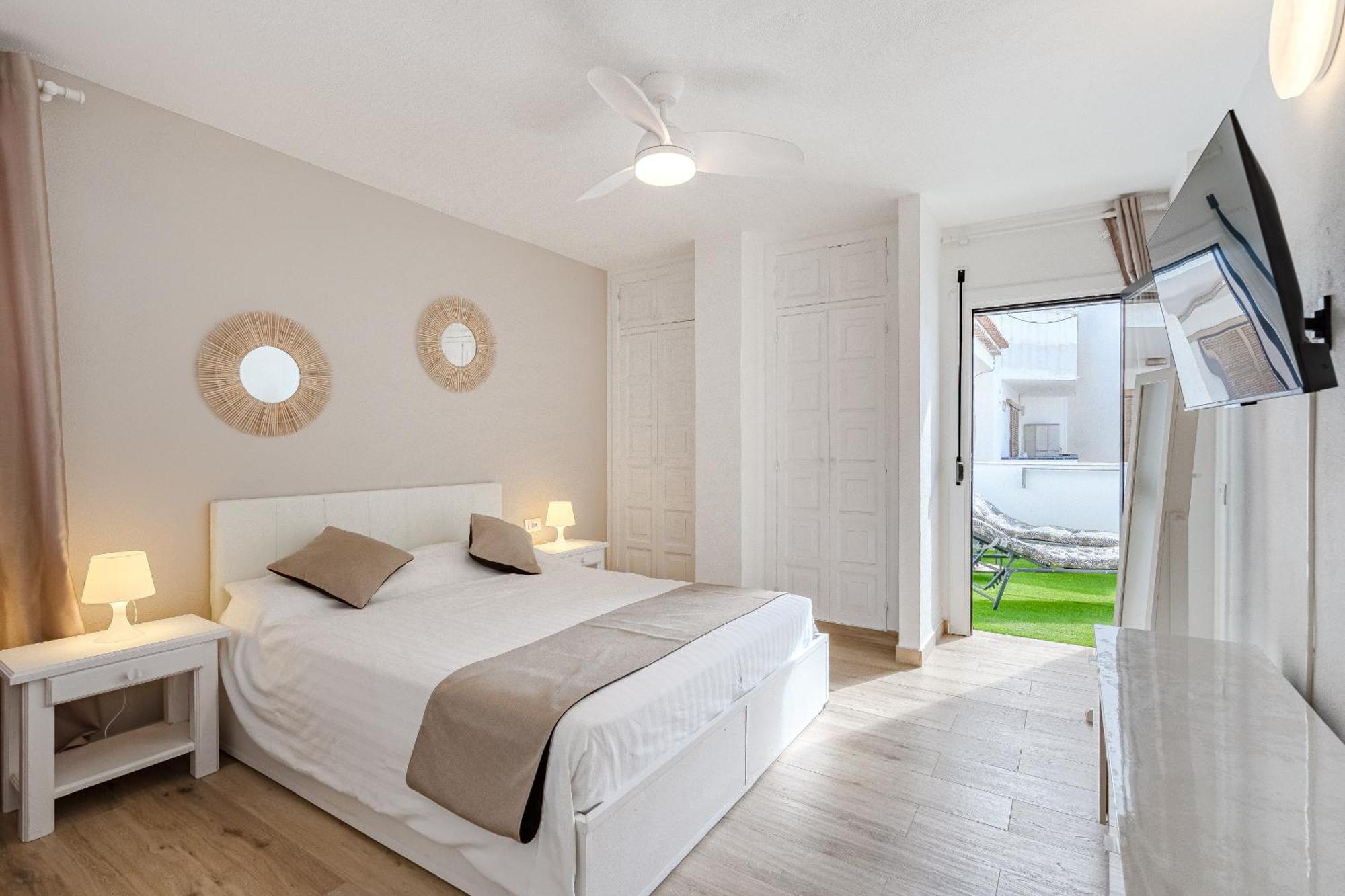 Apartamento Exclusive Penthouse Front Ocean View Heated Pool Los Cristianos (Tenerife)