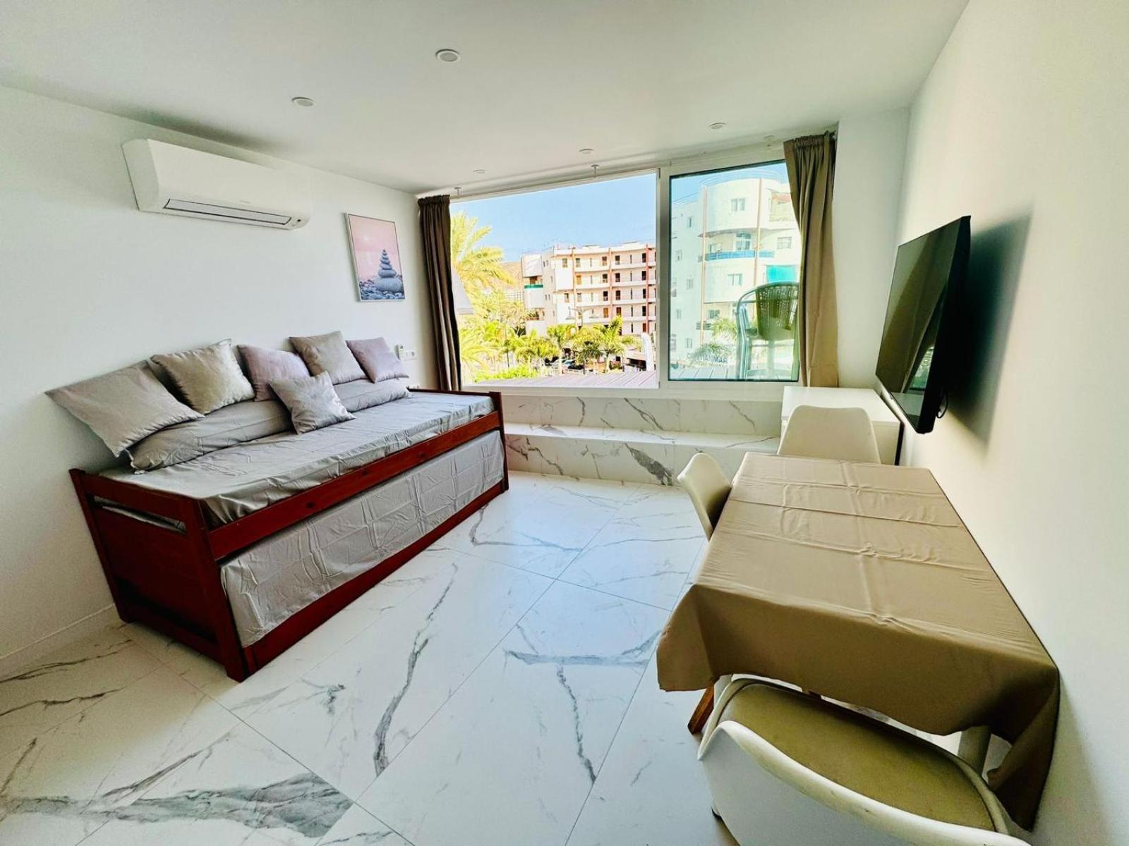 Cristianos Must-see Beachfront Apartment, Stunning Views In Tenerife