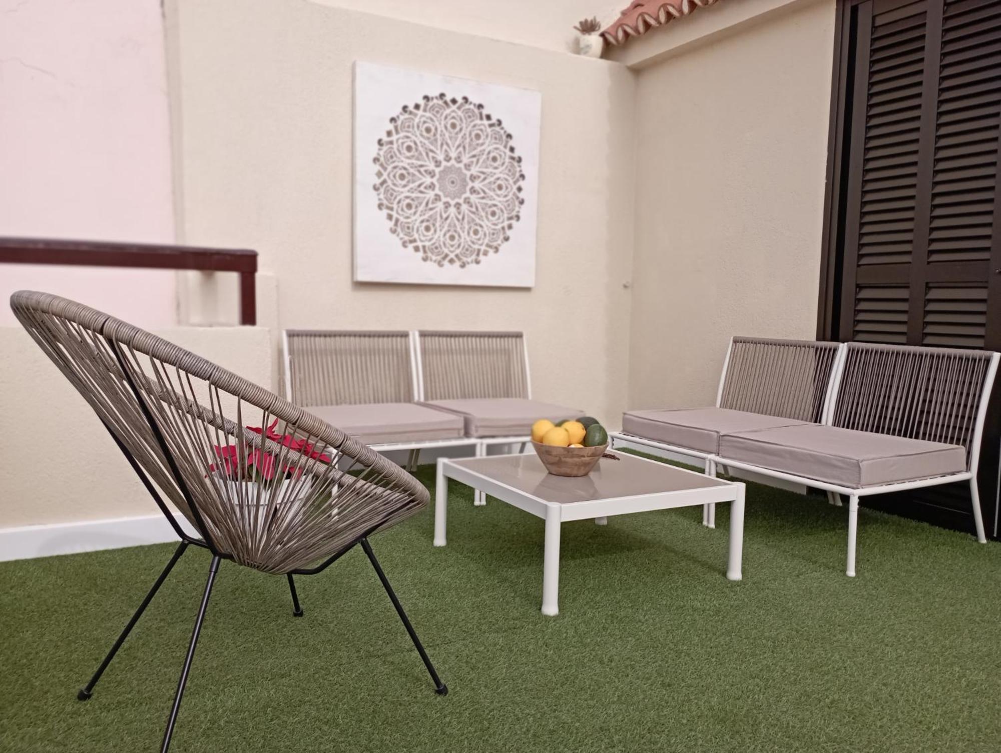 Cozy & Terrace Apartament5