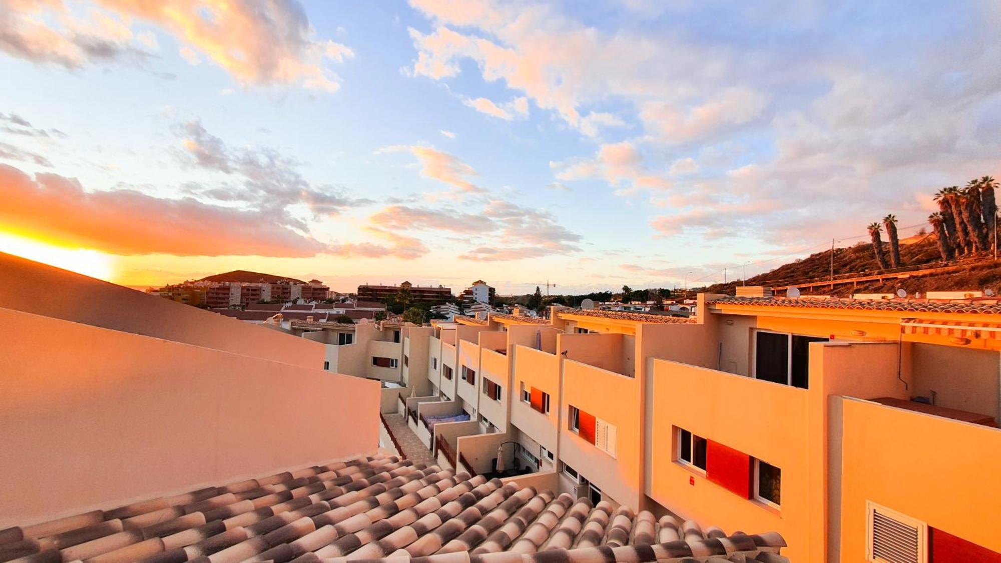 4-bedroom Corales With Jacuzzi, Garden, Close To Everything Los Cristianos (Tenerife)