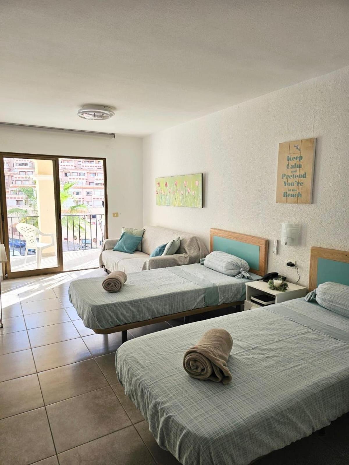 The Poolside Haven, Azure Dreams * Los Cristianos (Tenerife)