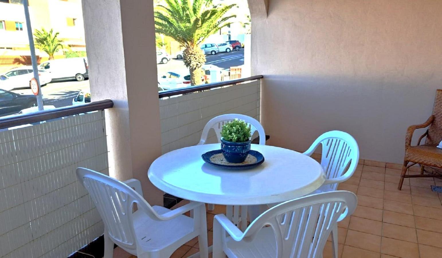 Summer Dream With Heated Pool And Wifi Apartment Los Cristianos (Tenerife)
