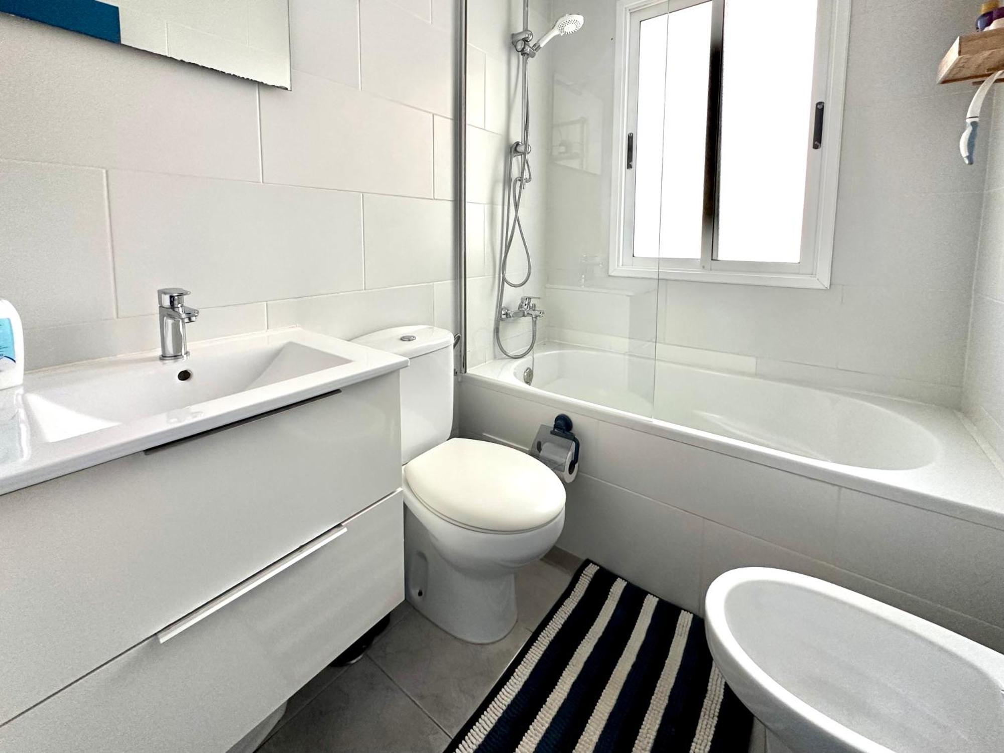 La Perla, Cristianos Apartment