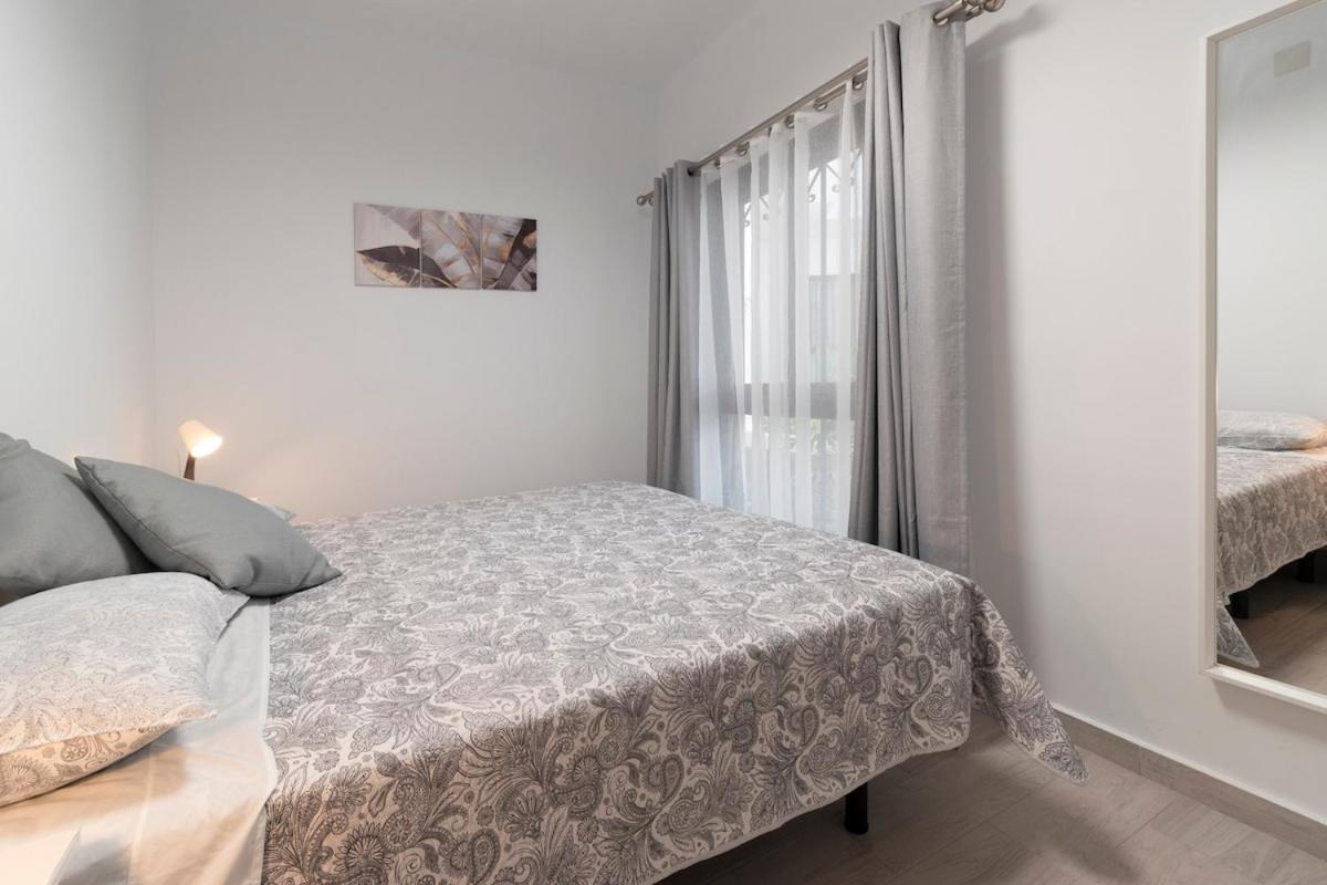 Cristian Sur Luxury 2 Bedroom Los Cristianos (Tenerife)