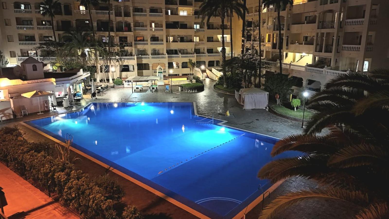 Appartement Spacious 3-Bedroom Duplex Apartment With Heated Pool & Ocean View In Castle Harbour, Arona