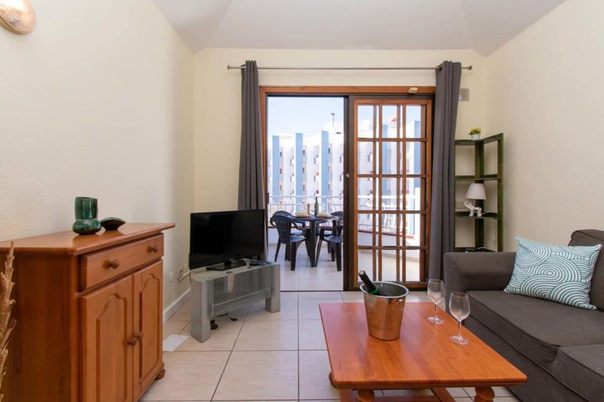 Diamantes 23 - One Bed Apartment Los Cristianos (Tenerife)