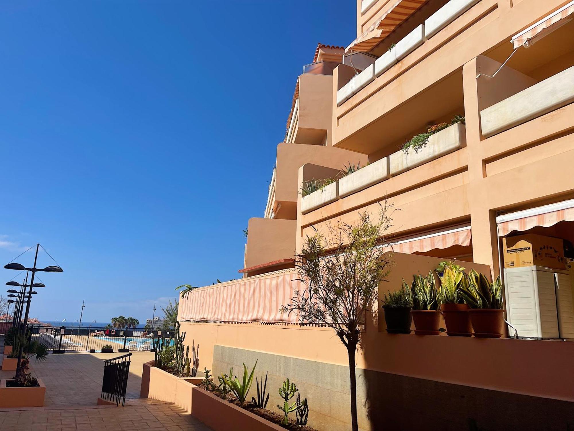 Seres Los Cristianos (Tenerife)