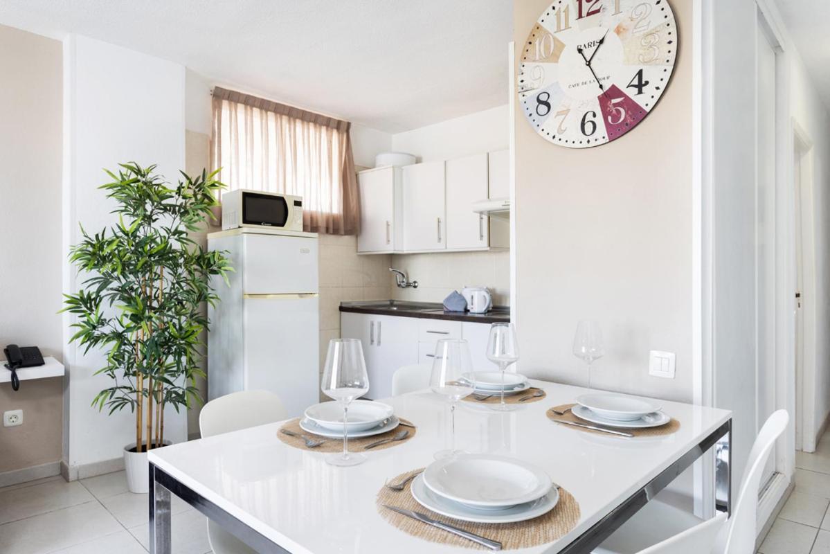Apartment Comodororavel Los Cristianos (Tenerife)