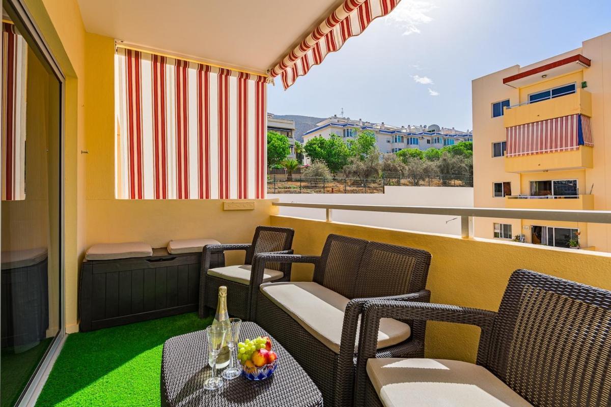 Apartment Modern Sunny 100m From The