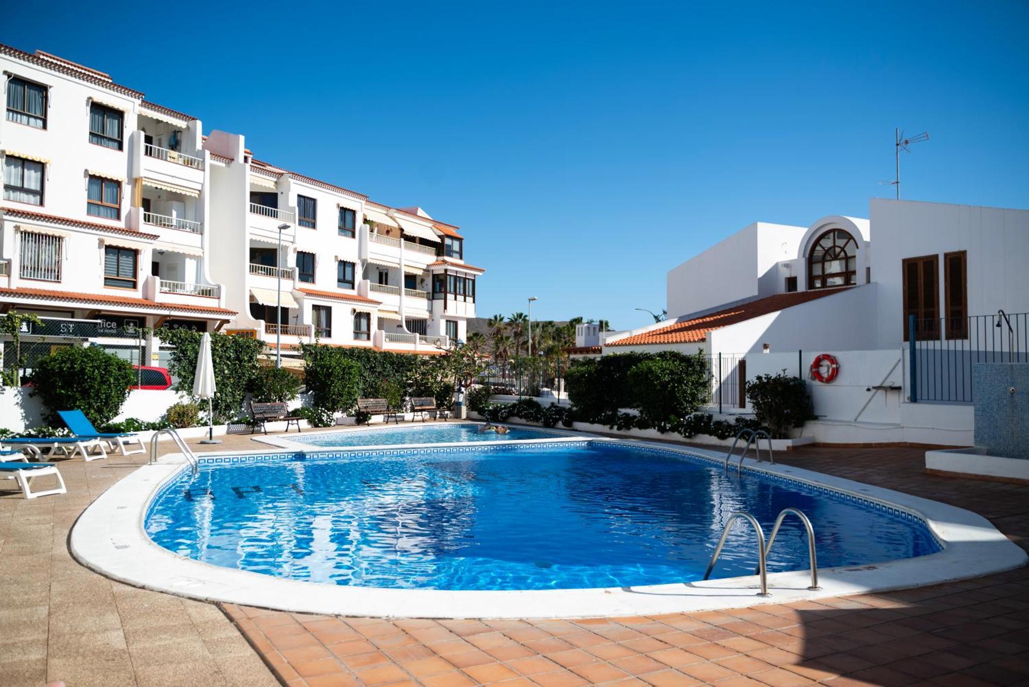 Cristianos Pool & Sun Appartement *