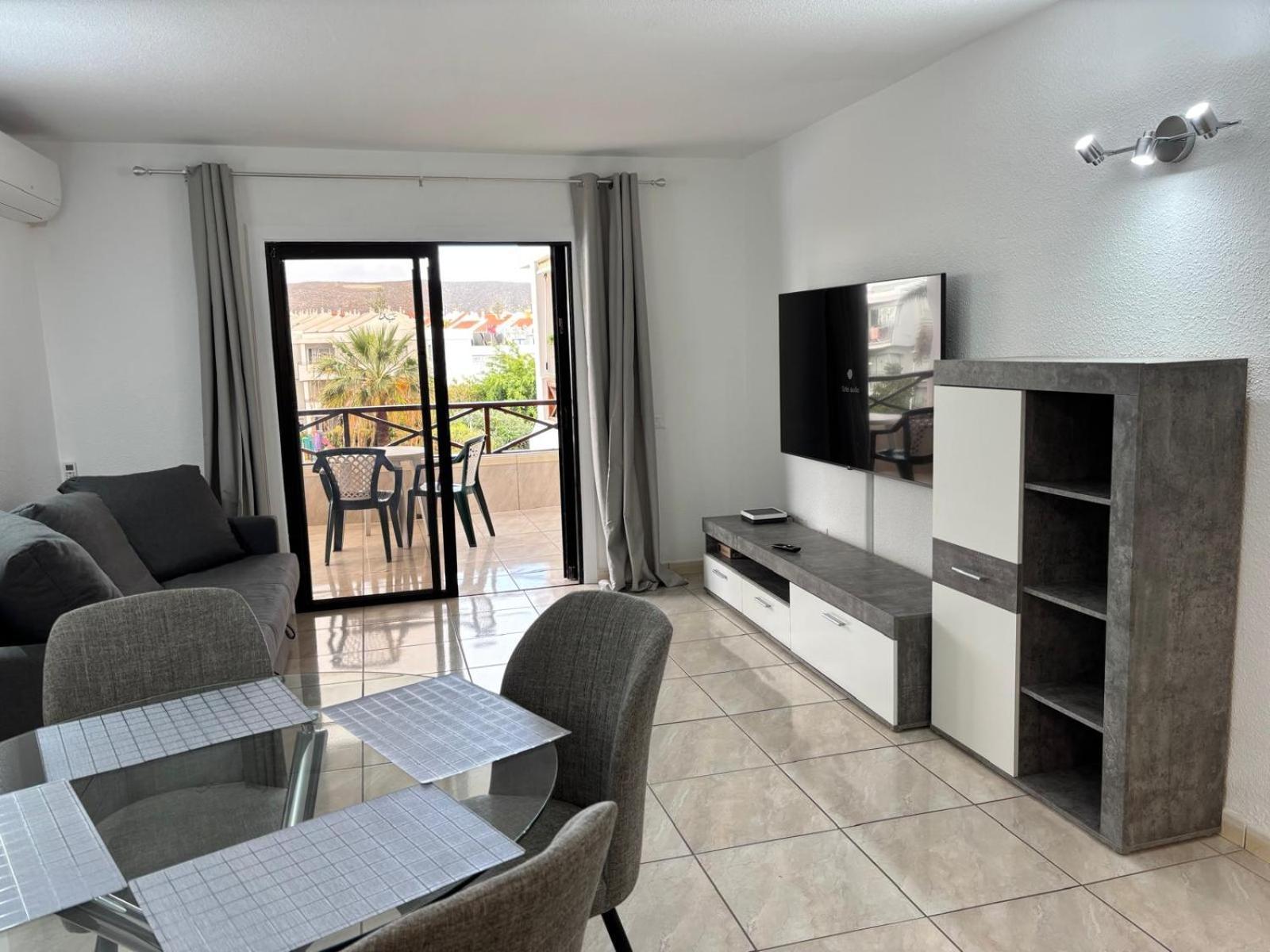 Serena House Cristianos Apartment *