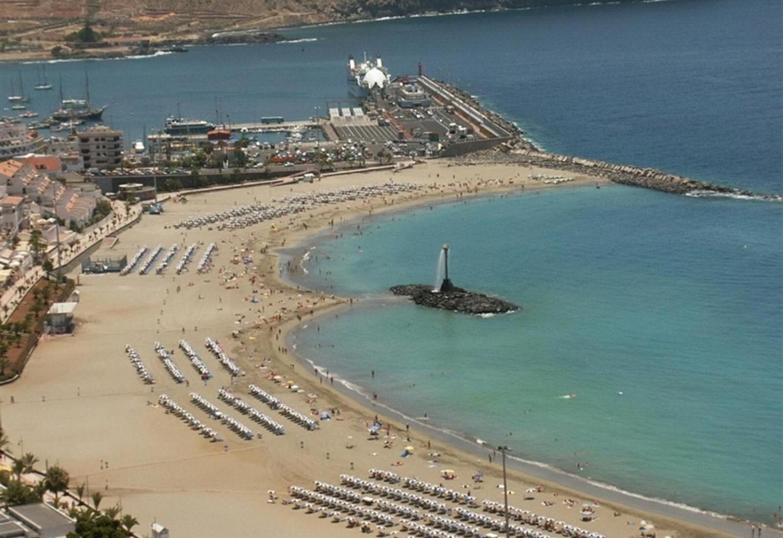 Cute On The Los Cristianos (Tenerife)