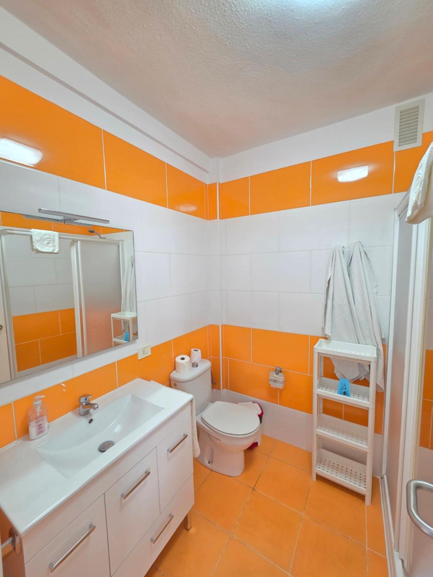 Apartment Cris Sol Sun Flower Los Cristianos (Tenerife)