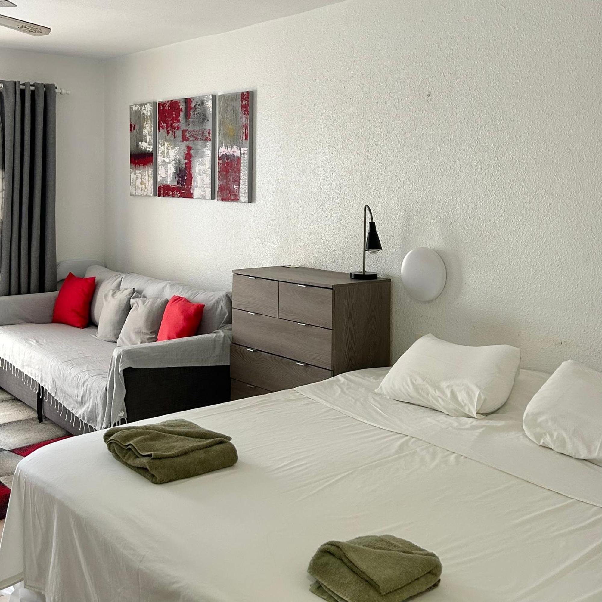 Apartment In Castle Harbour With Pool View C020 Los Cristianos (Tenerife)