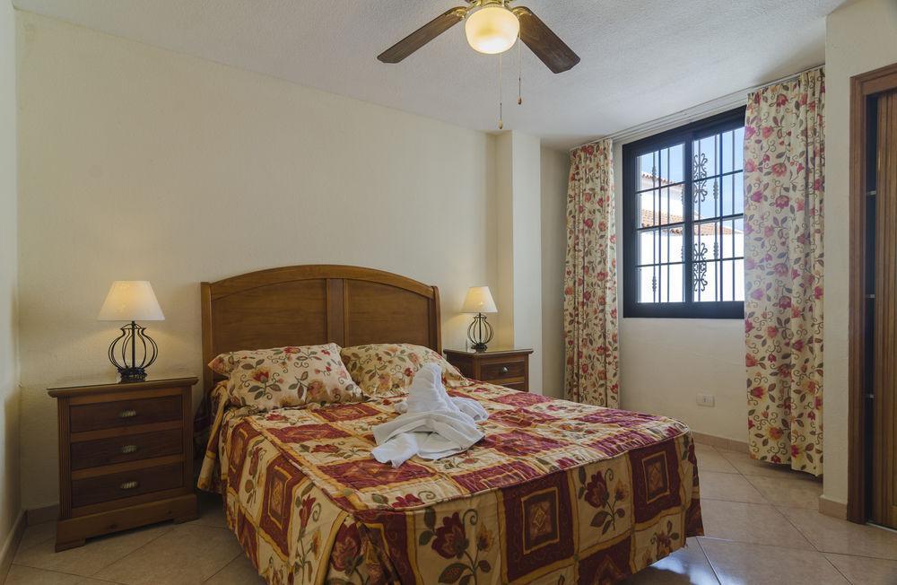 Club Tenerife Apartment *