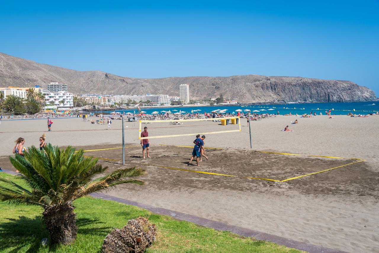 Modern Cristianos Center Los Cristianos (Tenerife)
