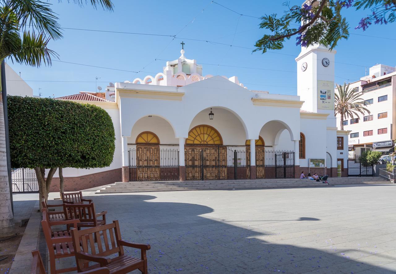 Modern Cristianos Center Apartment