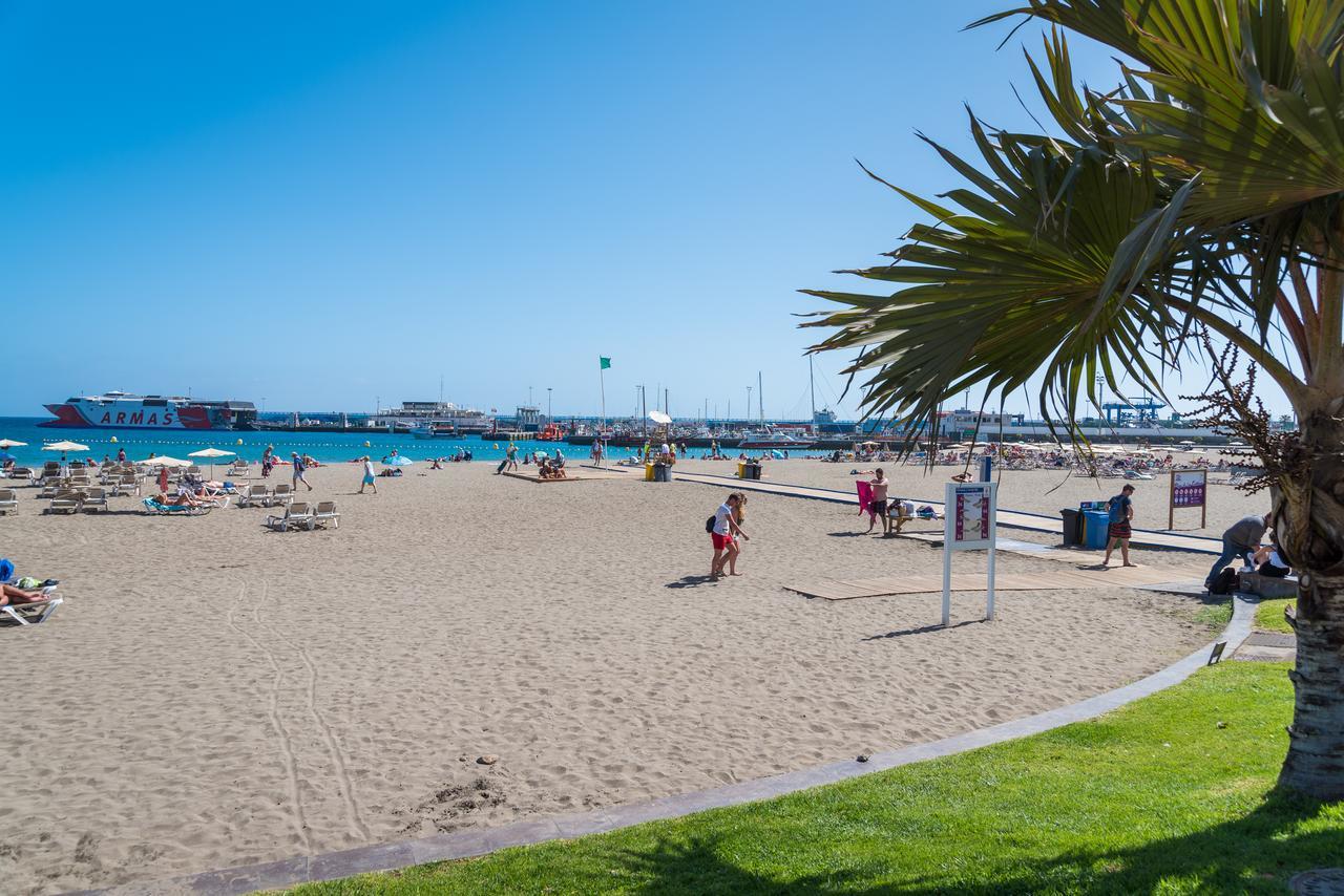 Modern Cristianos Center Los Cristianos (Tenerife)