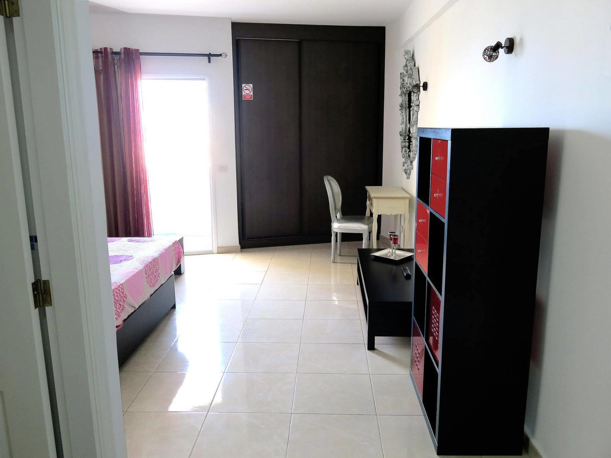Estudio Gavota - Playeros * Los Cristianos (Tenerife)