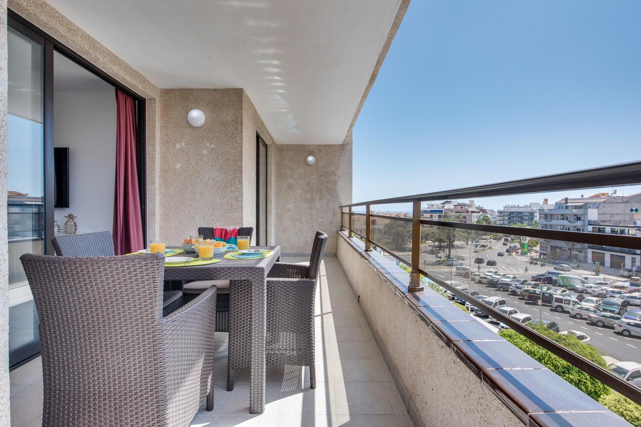Modern Cristianos Center Apartment *