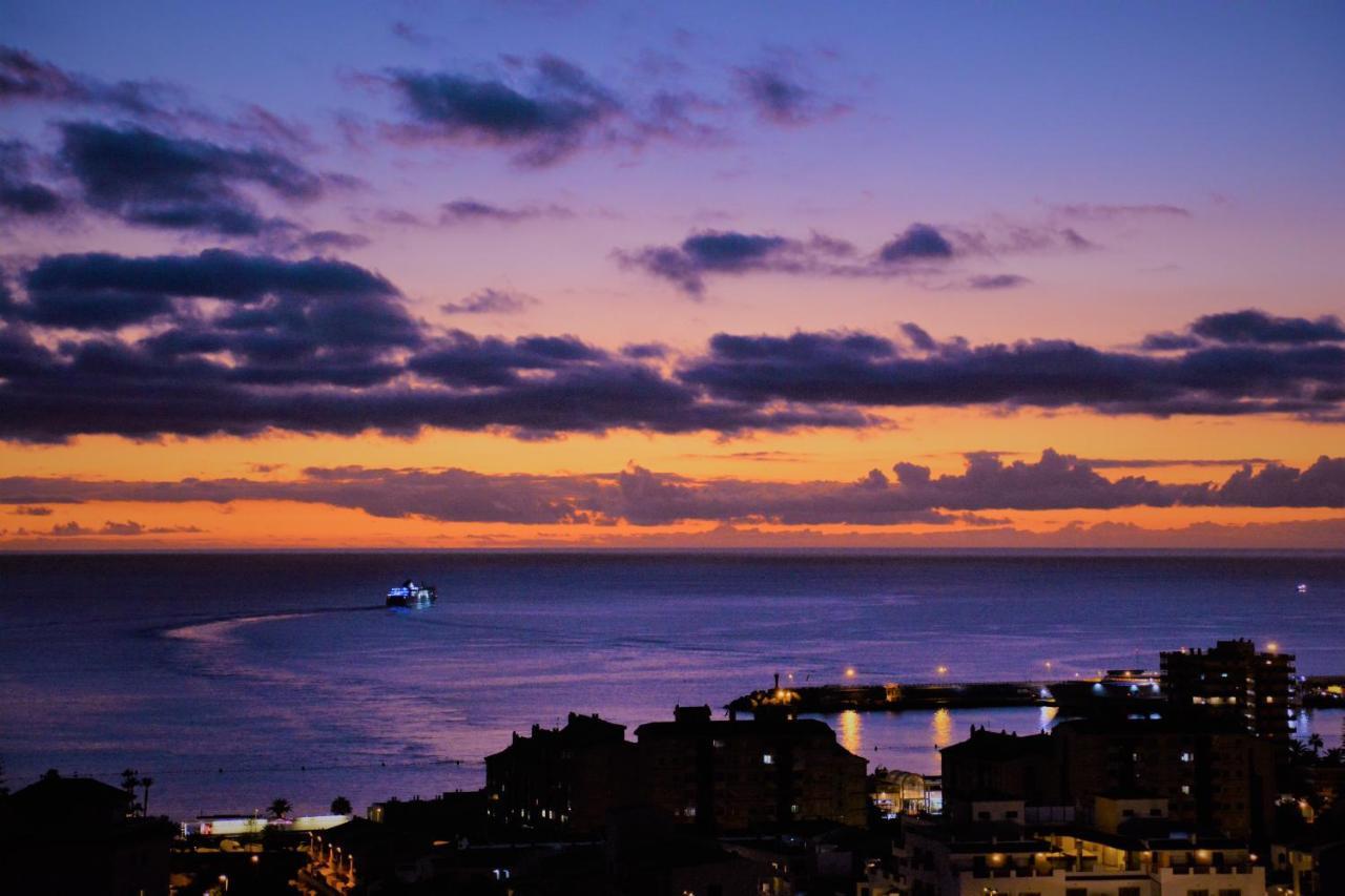 Oceanview Cristianos Appartement