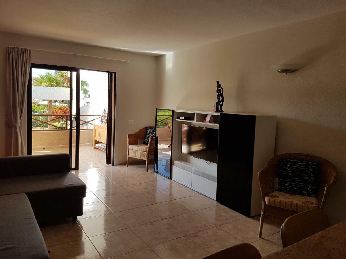 On Avenida De Amsterdam 3 * Los Cristianos (Tenerife)