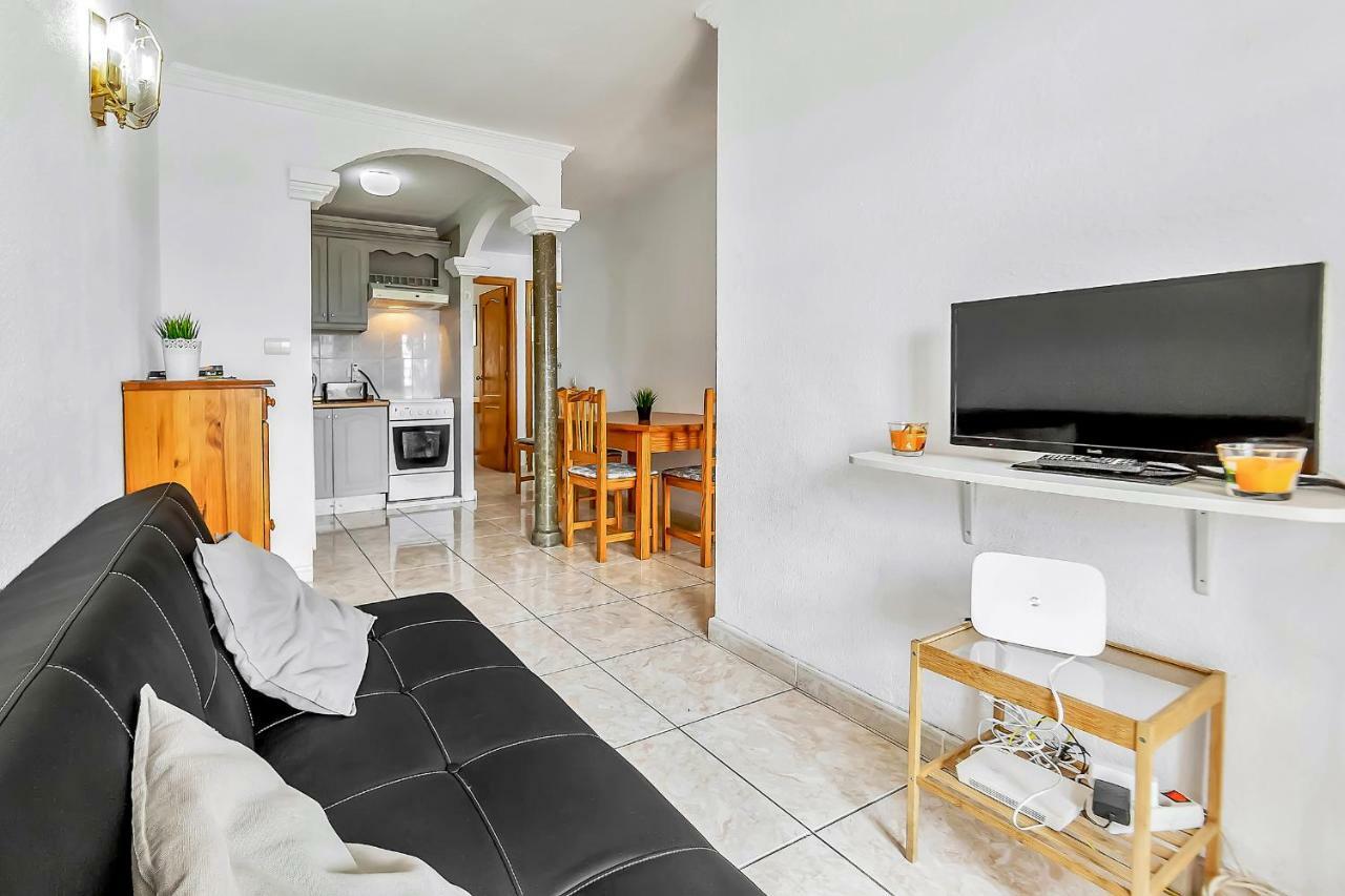 Las Plataneras Apartment