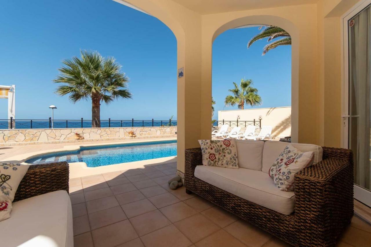 Exclusive On The First Line Of The Ocean With A Private Heated Pool Los Cristianos (Tenerife)