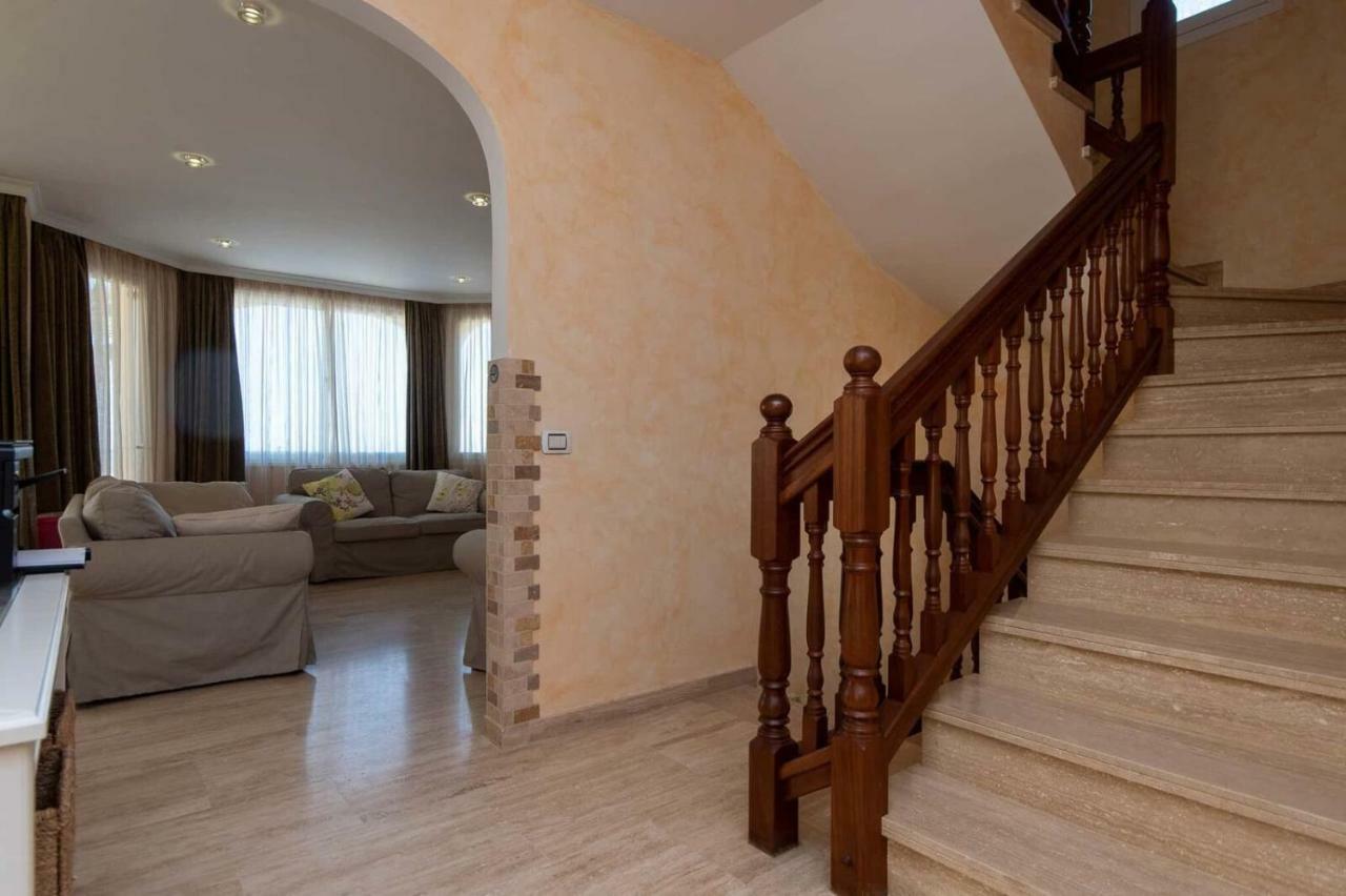 Villa Exclusive On The First Line Of The Ocean With A Private Heated Pool Los Cristianos (Tenerife)
