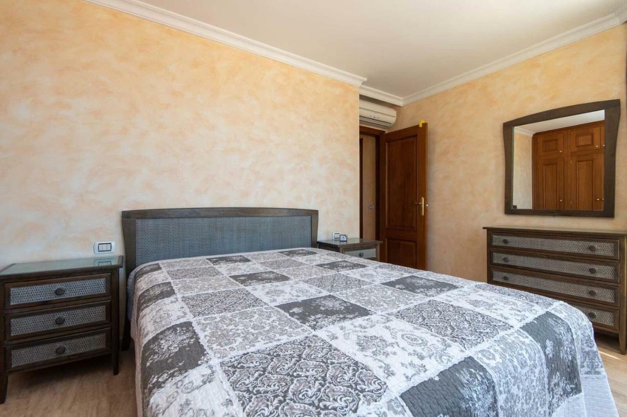 Villa Exclusive On The First Line Of The Ocean With A Private Heated Pool *
