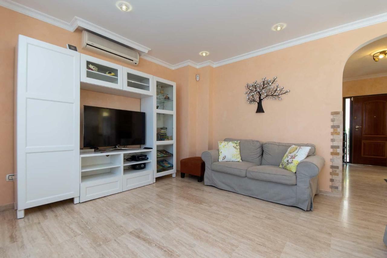 Exclusive On The First Line Of The Ocean With A Private Heated Pool * Los Cristianos (Tenerife)