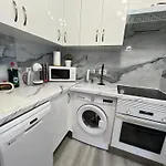 Ocean Light Apartment