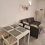 Dinastia B401 By Tenerife Rental & Sales