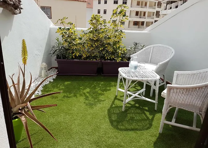 Los Cristianos, Nirvana Apartamento