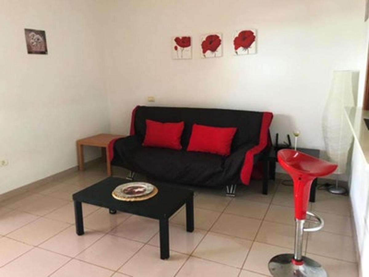 With One Bedroom In Los Cristianos With Wonderful Mountain View Shared Pool Balcony Appartement