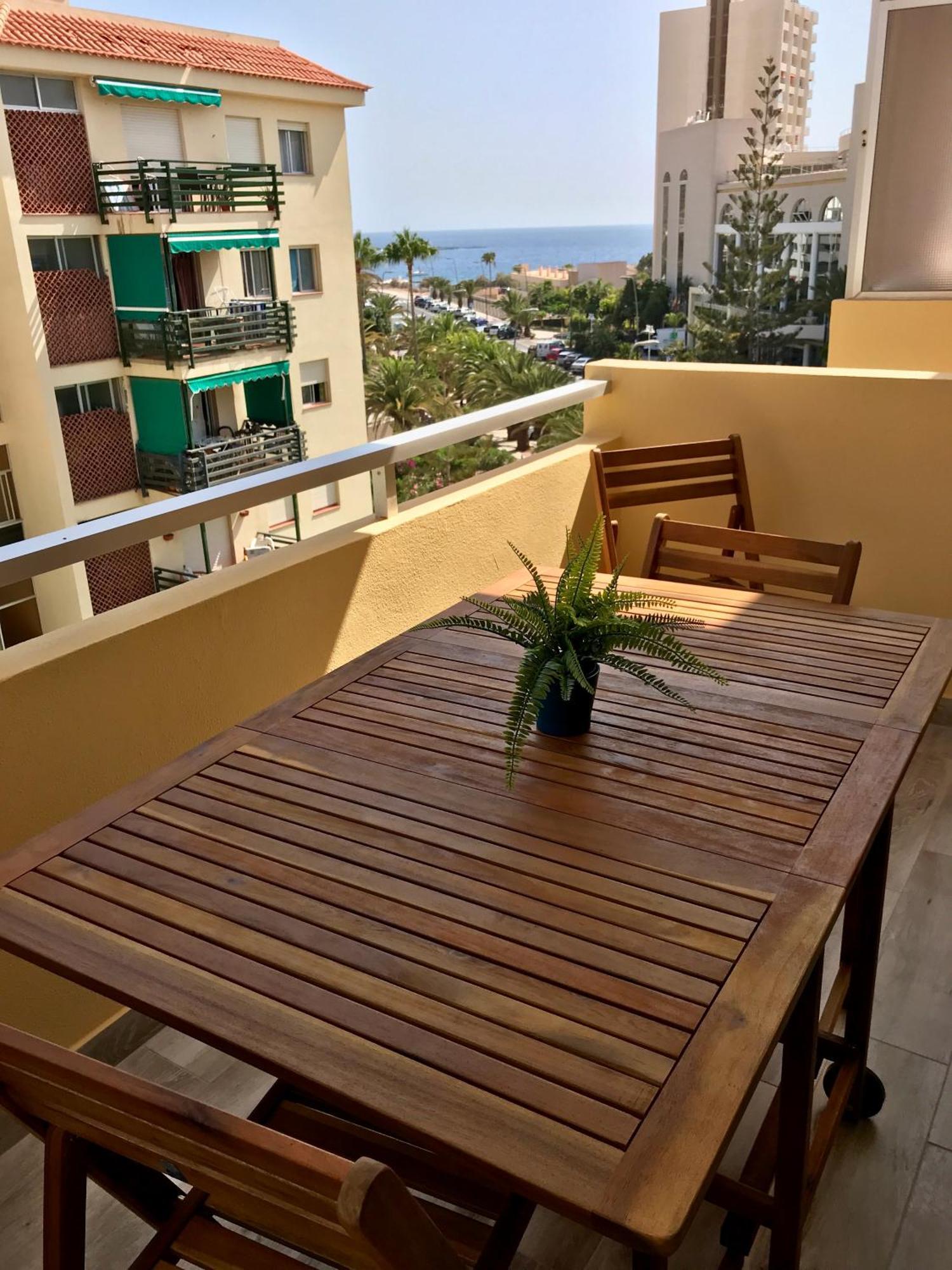 Apartment Angeles Cristianos *