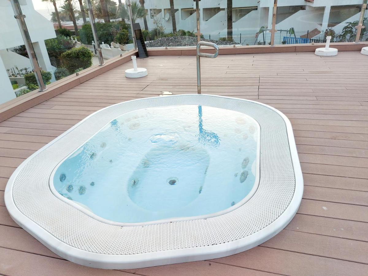 2 Bedrooms Heatedpool Aircon Los Cristianos