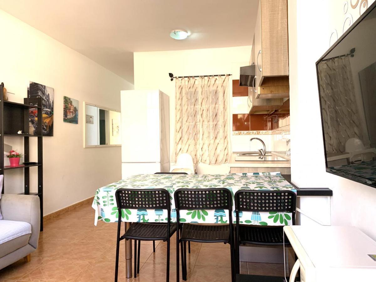 Colina II Con Piscina, En Los Cristianos, Tenerife Sur Apartment *